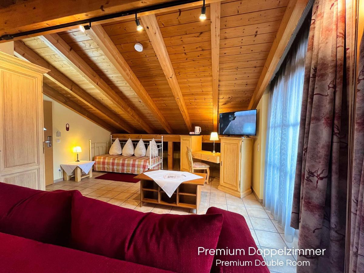 Landhotel Guglhupf Schwangau Exterior photo